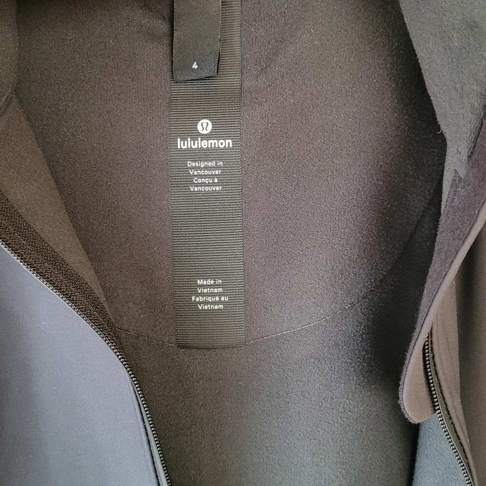 NWOT Lululemon Sleet Sprinter Jacket 4 Black Rain - Picture 13 of 14